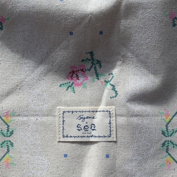 Sezane Sea x New York Floral Tote Bag- New never used - Picture 3 of 4